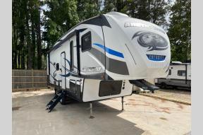 Used 2018 Forest River RV Cherokee Arctic Wolf 255DRL4 Photo