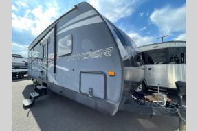 Used 2017 Winnebago Industries Towables Spyder 24FQ Photo