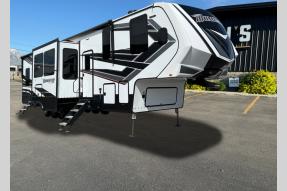 Used 2022 Grand Design Momentum 381M Photo