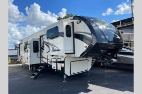 Used 2020 Forest River RV Cardinal Luxury 3700FLX Photo