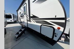 Used 2022 Dutchmen RV Dutchmen 1855RB Photo