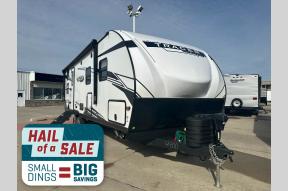 New 2024 Prime Time RV Tracer 25BHS Photo