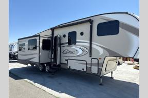 Used 2017 Keystone RV Cougar 283RET Photo