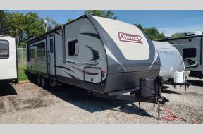 Used 2018 Dutchmen RV Coleman Light 3045RL Photo