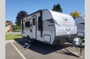 New 2025 Jayco Jay Flight SLX 175FQW Photo