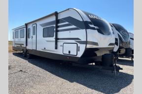 Used 2024 Fleetwood RV Mallard 335 Photo