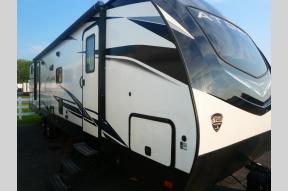 Used 2022 Dutchmen RV Atlas 3202BH Photo