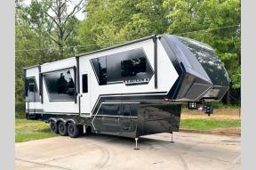 New 2026 Brinkley Model G 3250 Photo