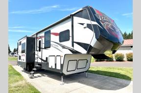 Used 2016 Keystone RV Raptor 425TS Photo