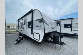 New 2025 Jayco Jay Flight SLX 261BHS-G Photo