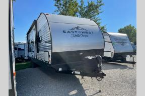 Used 2021 EAST TO WEST Della Terra 271BH Photo
