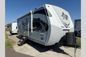 Used 2021 ARTIC FOX Arctic Fox 25R Photo