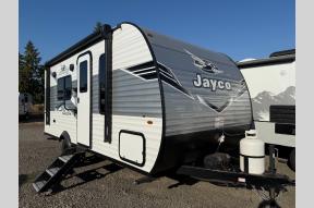 Used 2025 Jayco Jay Flight SLX BAJA 175FQW Photo