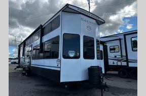 New 2025 Forest River RV Salem Grand Villa 42VERANDA Photo