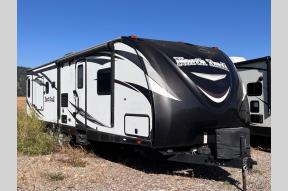 Used 2015 Heartland North Trail 32RLTS Photo