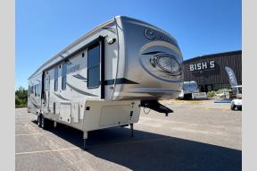 Used 2019 Palomino Columbus Compass 377MBC Photo