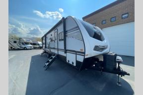 Used 2019 Winnebago Minnie Plus 31BHDS Photo