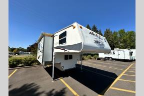 Used 2011 Northwood Arctic Fox Camper 990 Wet Bath Photo