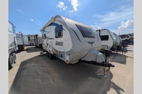 Used 2020 Lance 1685 Photo