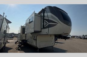 Used 2019 Jayco North Point 383FKWS Photo