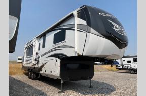 Used 2022 Jayco North Point 310RLTS Photo