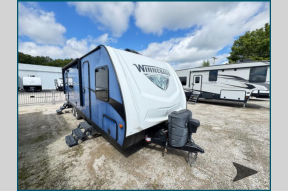 Used 2018 Winnebago Industries Towables Minnie 2401 RG Photo