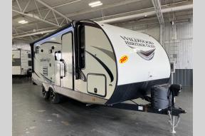 Used 2021 Forest River RV HERITAGE GLEN HYPER LITE 20BHHL Photo