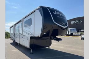 New 2026 Jayco North Point 382FLRB Photo