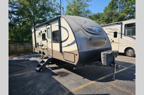 Used 2017 Forest River RV Surveyor 201RBS Photo