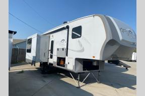 Used 2013 Open Range RV Roamer RF316RLS Photo