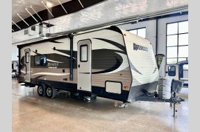 Used 2016 Prime Time RV Avenger 25RL Photo