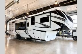 New 2024 Grand Design Solitude 391DL Photo