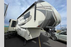 Used 2018 Grand Design Solitude 310GK R Photo