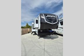 New 2026 Jayco North Point 382FLRB Photo
