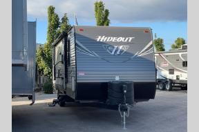 Used 2018 Keystone RV Hideout 28BHSWE Photo