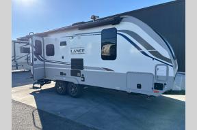 Used 2021 Lance 1995 Photo