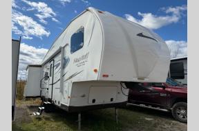 Used 2015 Forest River RV Flagstaff Classic Super Lite 8528BHWS Photo