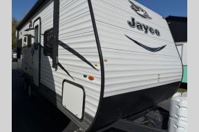 Used 2017 Jayco Jay Flight 212QB Photo