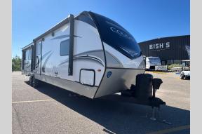 Used 2025 Keystone RV Cougar Half-Ton 33RLI Photo