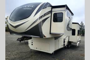 Used 2019 Grand Design Solitude 344GK Photo