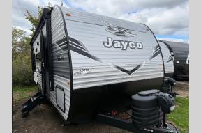 New 2026 Jayco Jay Flight SLX 210QB Photo
