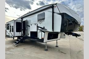 Used 2023 Shasta RVs Phoenix 336RL Photo