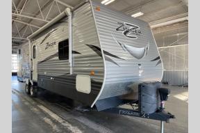 Used 2015 CrossRoads RV Zinger 33BH Photo