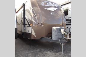 Used 2015 Keystone RV Cougar X-Lite 28RLS Photo