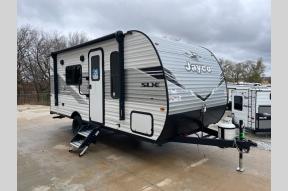 New 2025 Jayco Jay Flight SLX 175FQ Photo