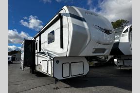 Used 2023 Keystone RV Avalanche 378BH Photo
