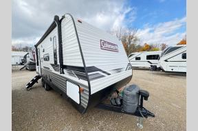 Used 2022 - Colemen 242BH Photo