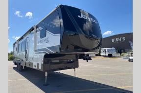 New 2026 Jayco Seismic 395 Photo