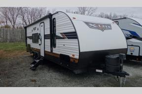 Used 2023 Forest River RV Wildwood X-Lite 261BHXL Photo