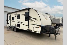 Used 2017 KZ Vision V23BHS Photo